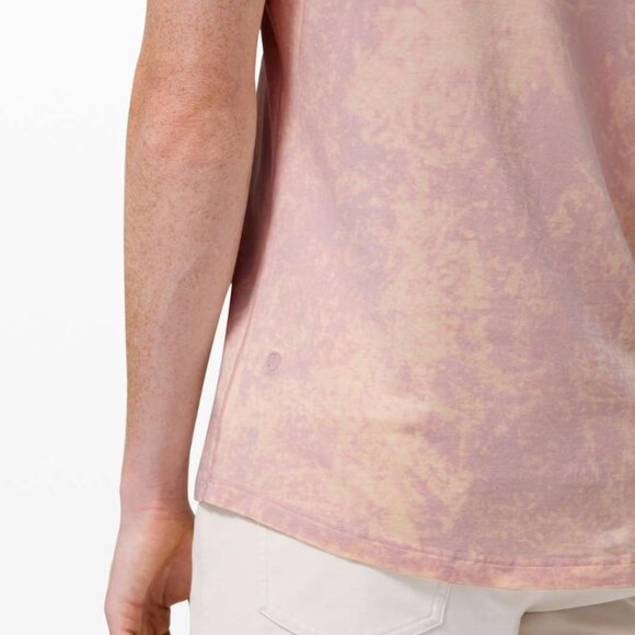 Lululemon L Men's 5 Year Basic Tee Acid Wash - Picture 3 of 5